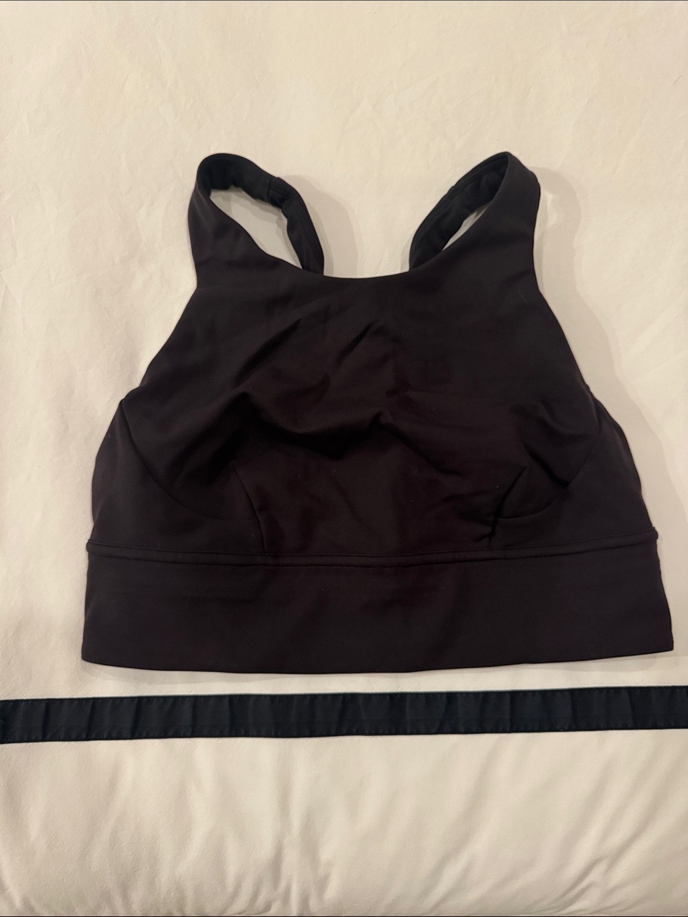 lululemon Women’s Energy Black High-Neck Medium Support Sports Bra